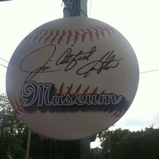 Jim "Catfish" Hunter Museum 2 tips from 36 visitors