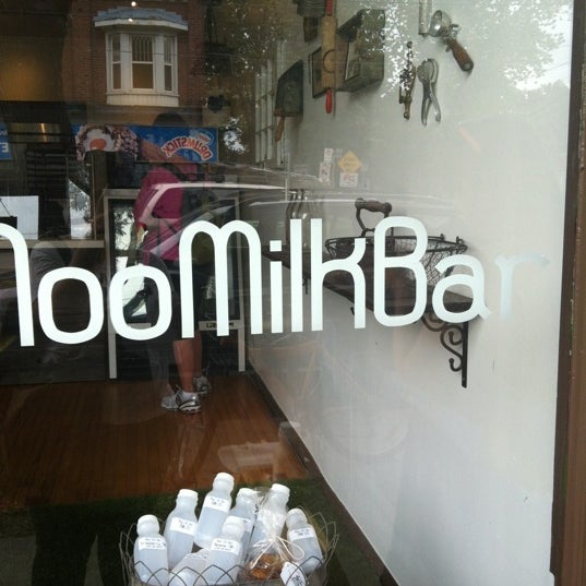 Photo taken at Moo Milk Bar by Rochelle L. on 8/12/2012