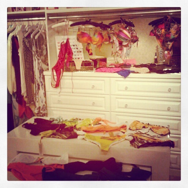 4/24/2012 tarihinde Jane J.ziyaretçi tarafından My Bestfriend&#39;s Closet'de çekilen fotoğraf