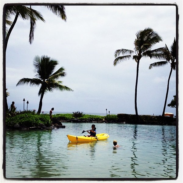 8/26/2012 tarihinde Cassie D.ziyaretçi tarafından Grand Hyatt Kauai Salt Water Lagoon'de çekilen fotoğraf