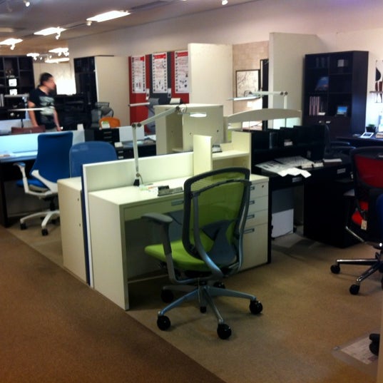 Idc大塚家具神戸ショールーム 中央区 東川崎町1 2 2