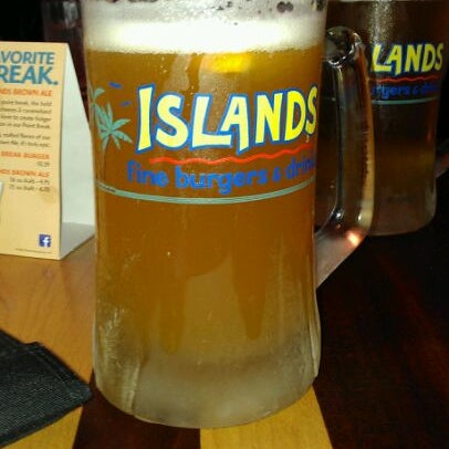 Photo taken at Islands Restaurant by Sean D. on 3/24/2012