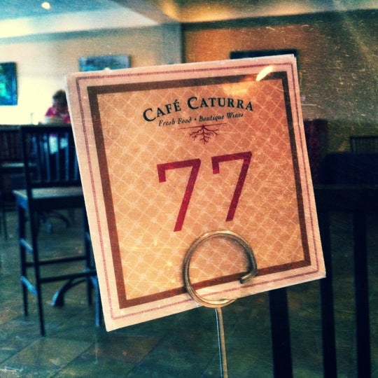 2/17/2012にJimmy W.がCafé Caturraで撮った写真