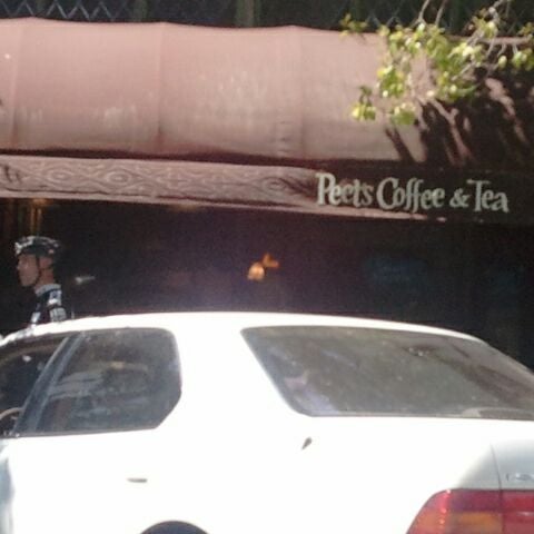 Photo taken at Peet&#39;s Coffee &amp; Tea by Gabriella S. on 5/28/2012