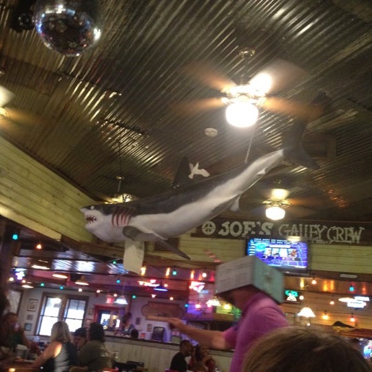 Joe's Crab Shack (Now Closed) Seafood Restaurant in Oklahoma City