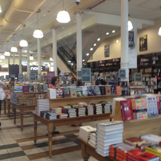 Barnes & Noble - Union Square - New York, NY