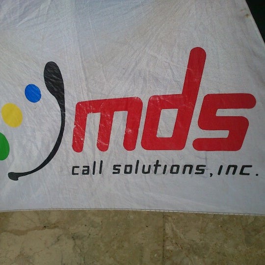 รูปภาพถ่ายที่ MDS Call Solutions Inc. โดย Komiks I. เมื่อ 9/11/2012