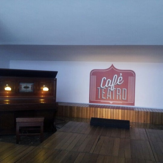 Teatro cafe. Teatro cafe