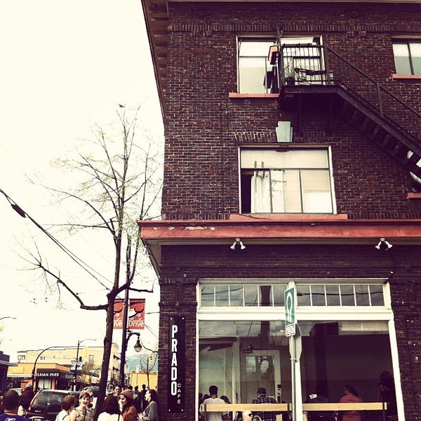 4/22/2012にJoyce L.がPRADO Cafeで撮った写真