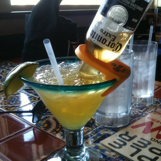 Photo taken at Chili&#39;s Grill &amp; Bar by Christopher W. on 5/8/2012