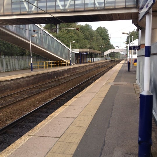 Hazel Grove Railway Station (HAZ) Station Street