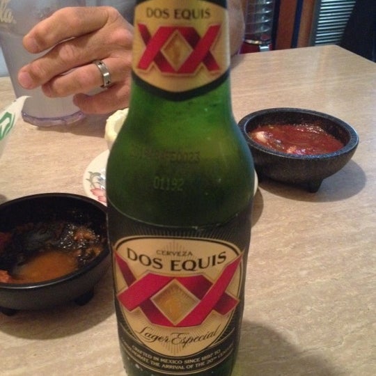 4/12/2012 tarihinde Casey D.ziyaretçi tarafından Guadalajara Mexican Restaurant &amp; Bar'de çekilen fotoğraf