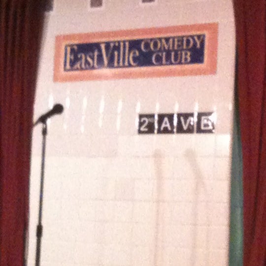 Photo prise au Eastville Comedy Club par Eduardo P. le4/26/2012