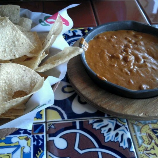 Photo taken at Chili&#39;s Grill &amp; Bar by Adam G. on 3/22/2012