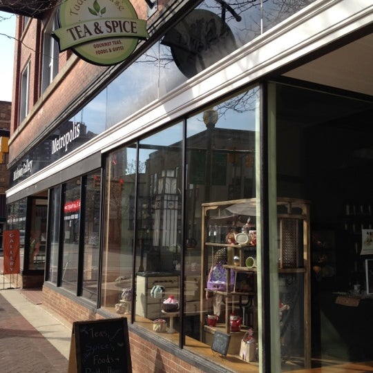 Tudor House Tea & Spice Tea Room in Kalamazoo
