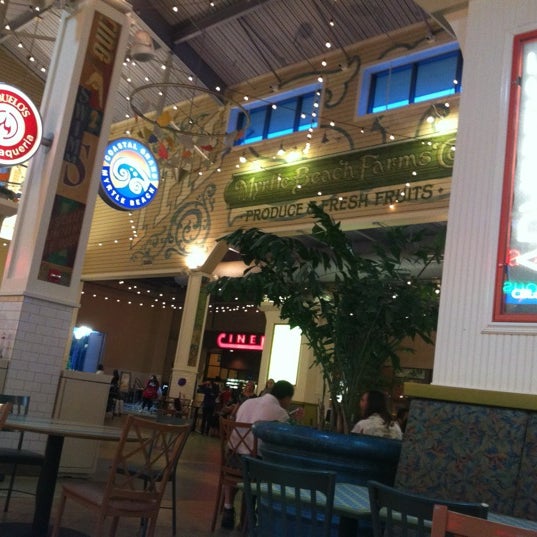 Foto tomada en Coastal Grand Mall  por Noy C. el 4/21/2012