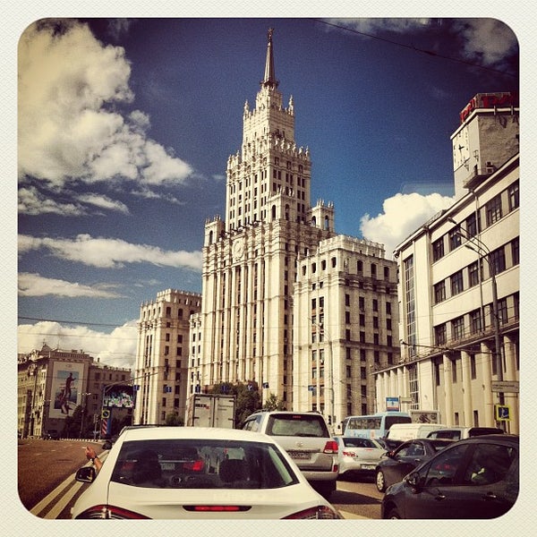 Ул садовая спасская 11. Садово-спасская улица москва. садовая-спасская улица. спасская улица москва.