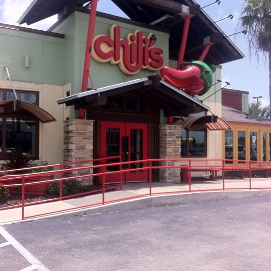 Photo taken at Chili&#39;s Grill &amp; Bar by Olivia on 8/14/2012