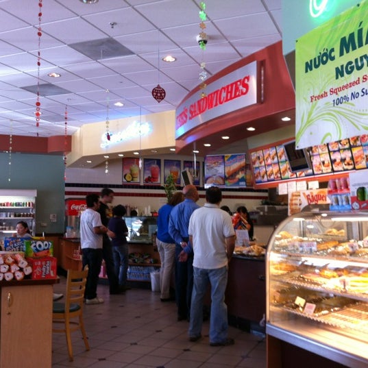 Photos At Lee S Sandwiches Cupertino Ca