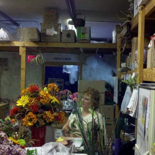 Photo taken at Fantasy Flowers by Russ W. on 9/9/2012