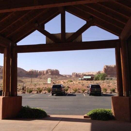 Photo taken at Desert Rose Inn by Jom K. on 6/5/2012