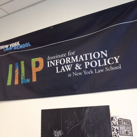 Information law. Информатизация судебной деятельности. Достоверная информация картинки. Информатизация судов. Информационные технологии в судебной деятельности.