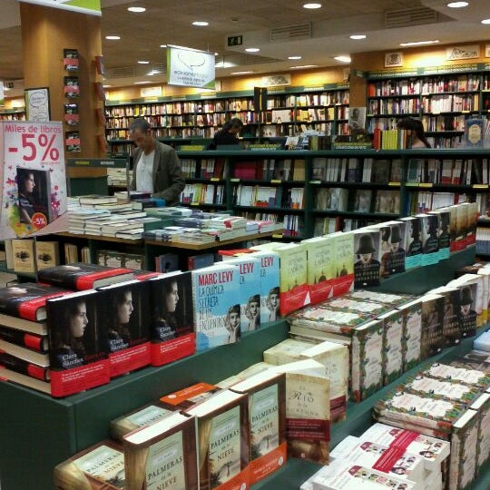 Casa Del Libro Libreria In Vigo