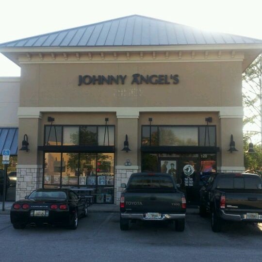 Photo taken at Johnny Angel&#39;s by Stephen S. on 4/28/2012