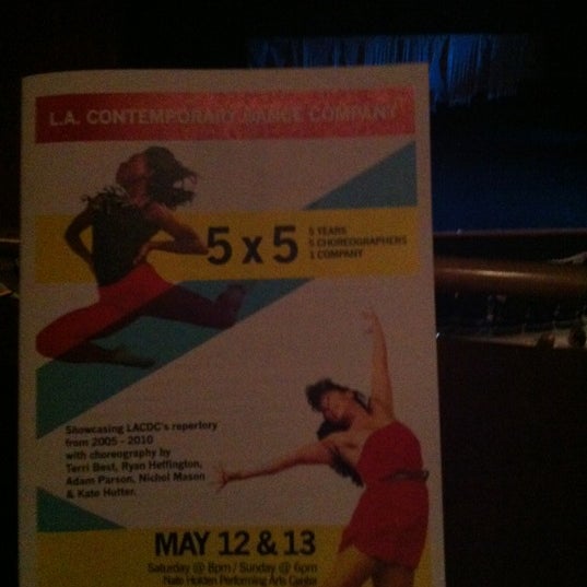 Foto scattata a Nate Holden Performing Arts Center da Lydia il 5/13/2012