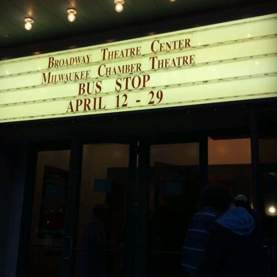 4/14/2012에 Kenjamin L.님이 Milwaukee Chamber Theatre에서 찍은 사진