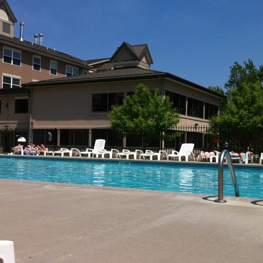 Poolside Cedrics Landing Oakdale, MN
