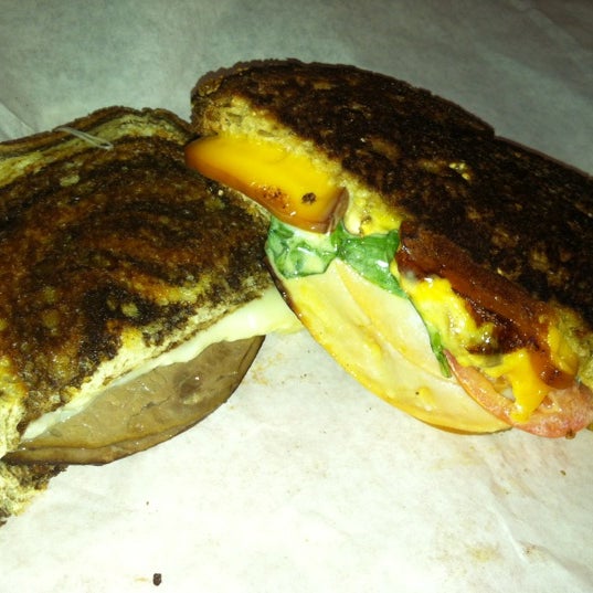 Photo taken at Chedd&#39;s Gourmet Grilled Cheese by Johanna on 8/20/2012