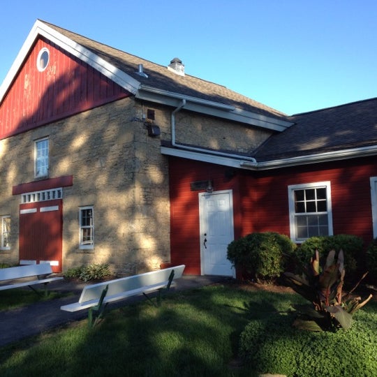 Quivey's Grove Stable Grill 21 tips