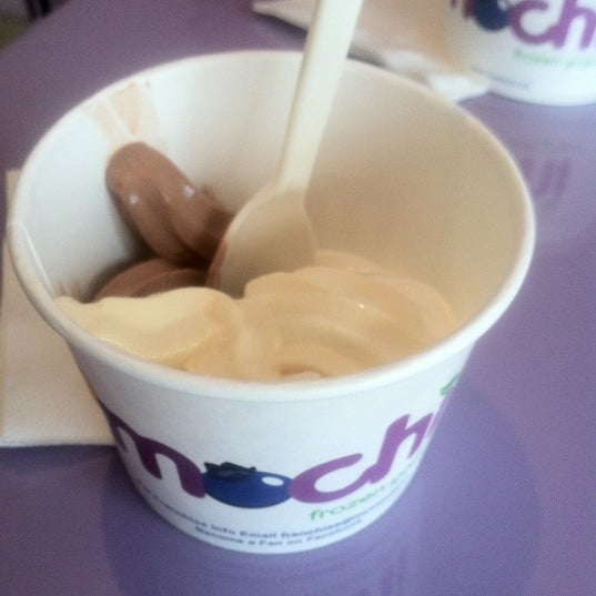 6/13/2012에 Ray M.님이 myMochi Frozen Yogurt에서 찍은 사진