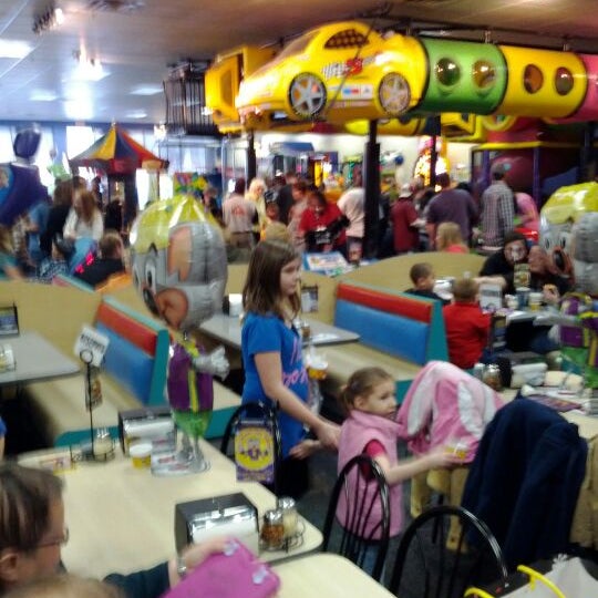 Chuck E. Cheese Bridgeville'de Oyun Salonu