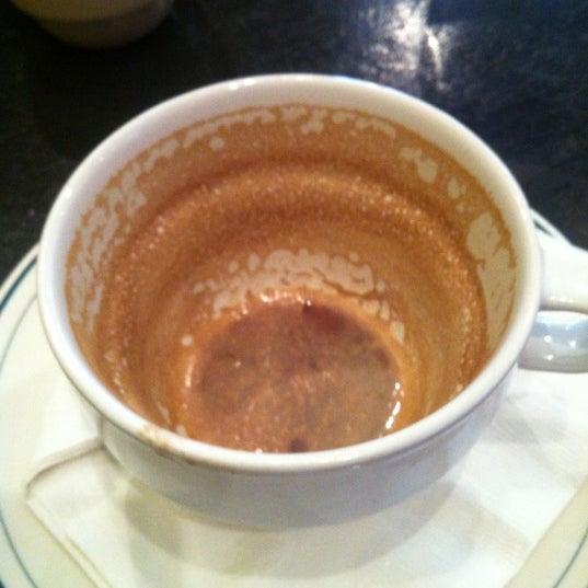 5/13/2012 tarihinde Robyn H.ziyaretçi tarafından Cottonwood Coffee'de çekilen fotoğraf