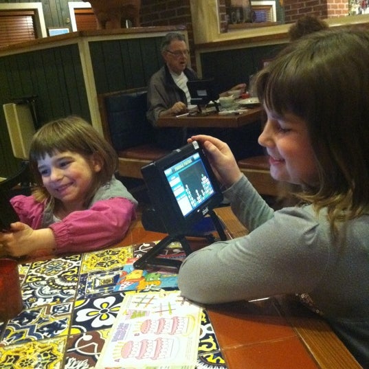 Photo taken at Chili&#39;s Grill &amp; Bar by Dominic P. on 3/7/2012