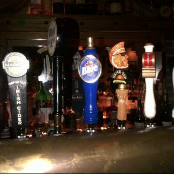 Photo taken at Molloy&#39;s Irish Pub by Teresa T. on 8/5/2012
