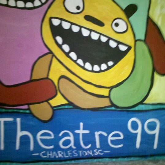 Foto tirada no(a) Theatre 99 por James M. em 5/27/2012