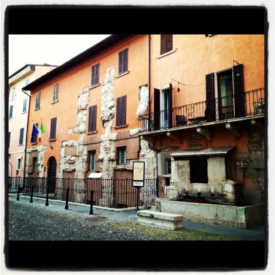 Piazza Giovanni Labus Brescia, Lombardia