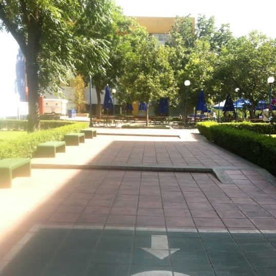 Prepa Tec (Eugenio Garza Lagüera) - 5 tips de 832 visitantes