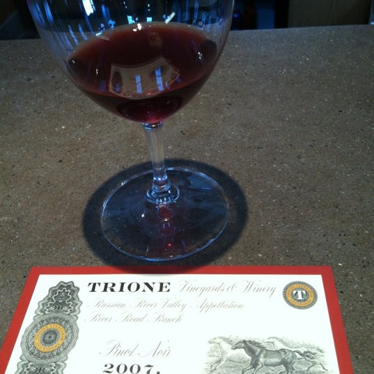 5/5/2012にMichael R.がTrione Vineyards and Wineryで撮った写真