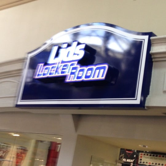 Lids Locker Room 69 visitors