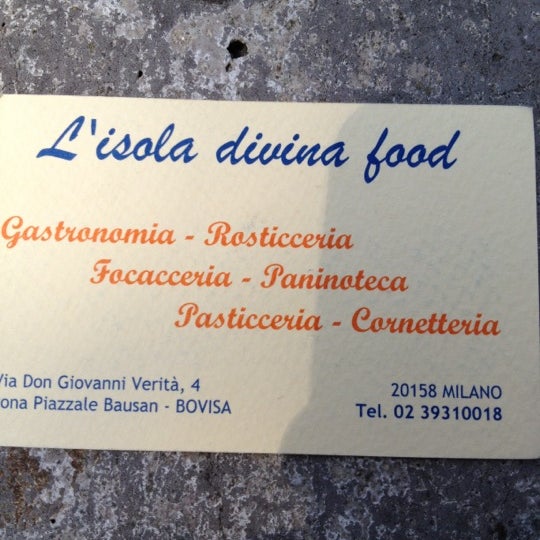Foto tirada no(a) L&#39;isola Divina Food por Renato em 5/11/2012