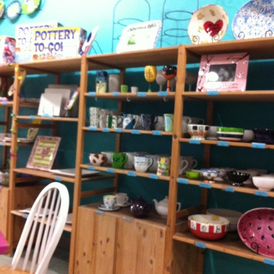 Ceramics Bayou Arts and Crafts Store in West Lake Hills