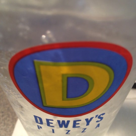 Dewey's Pizza - Ellisville, MO