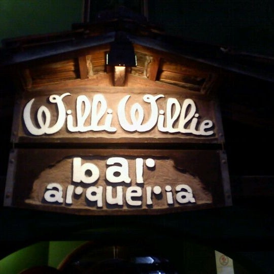 4/1/2012にFábio C.がWilli Willie Bar e Arqueriaで撮った写真