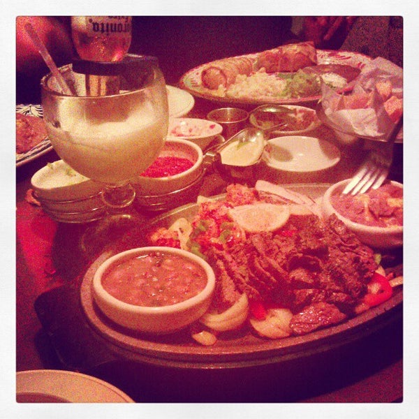 Das Foto wurde bei Abuelo&#39;s Mexican Restaurant von Ricky C. am 5/6/2012 aufgenommen