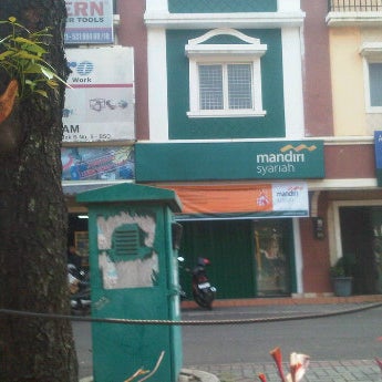 Bank Syariah Mandiri Bsd City Serpong Tangerang