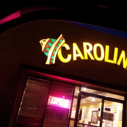 8/26/2012 tarihinde KeLziyaretçi tarafından Carolina&#39;s Mexican Food'de çekilen fotoğraf